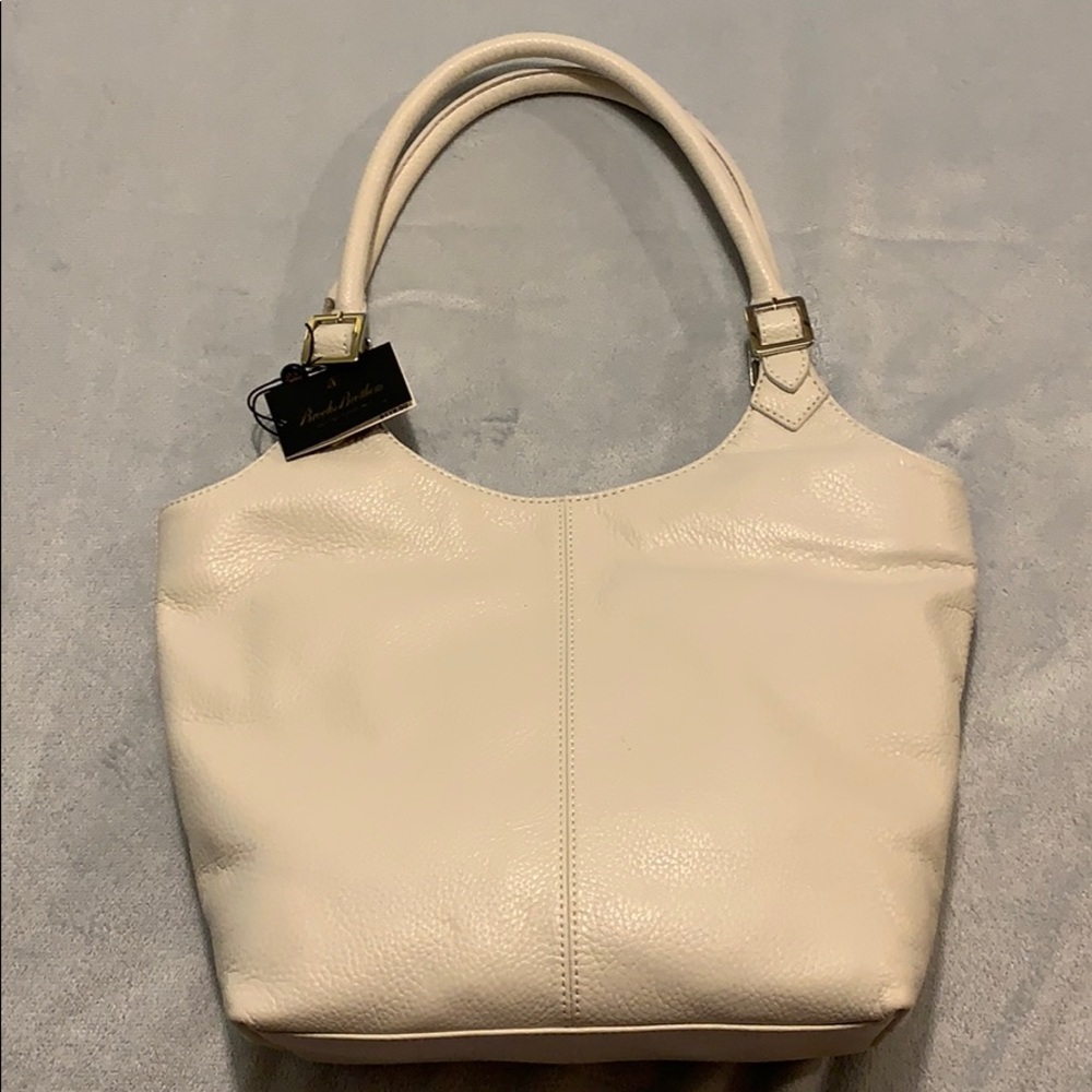 NWT Brooks Brothers Cream Purse Retail $119.50